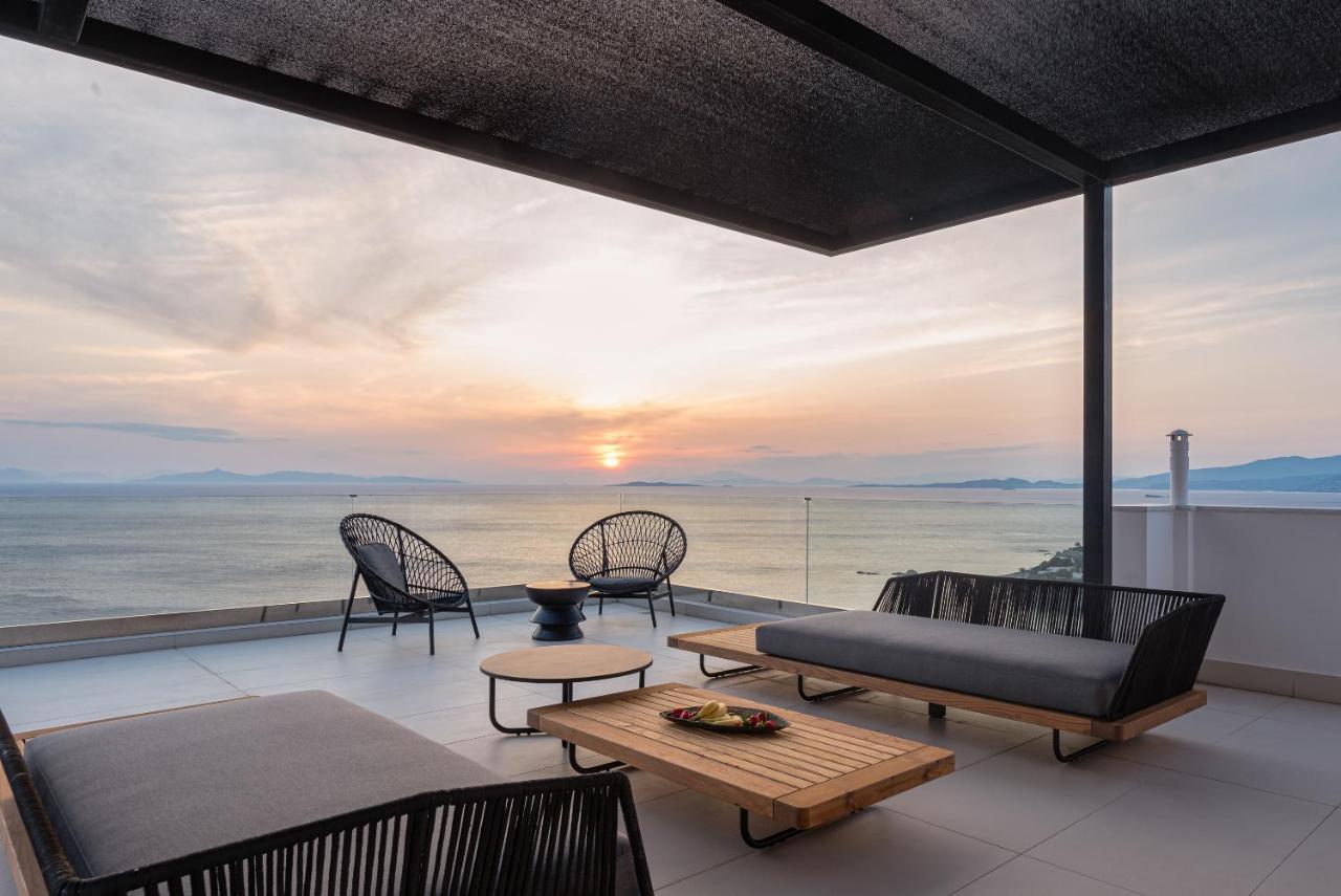 Black Stone Villa 苏尼翁 外观 照片