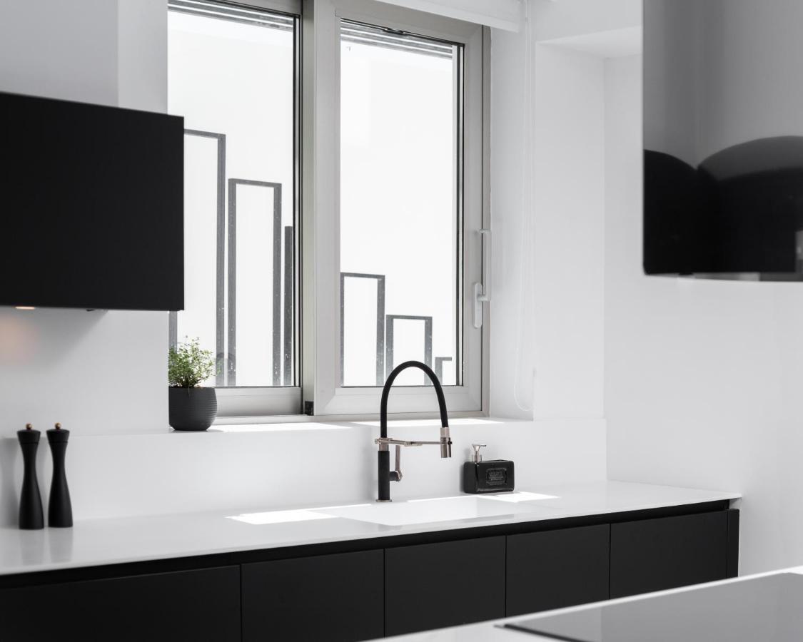 Black Stone Villa 苏尼翁 外观 照片