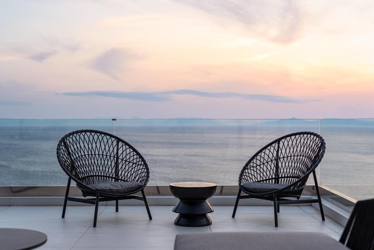 Black Stone Villa 苏尼翁 外观 照片